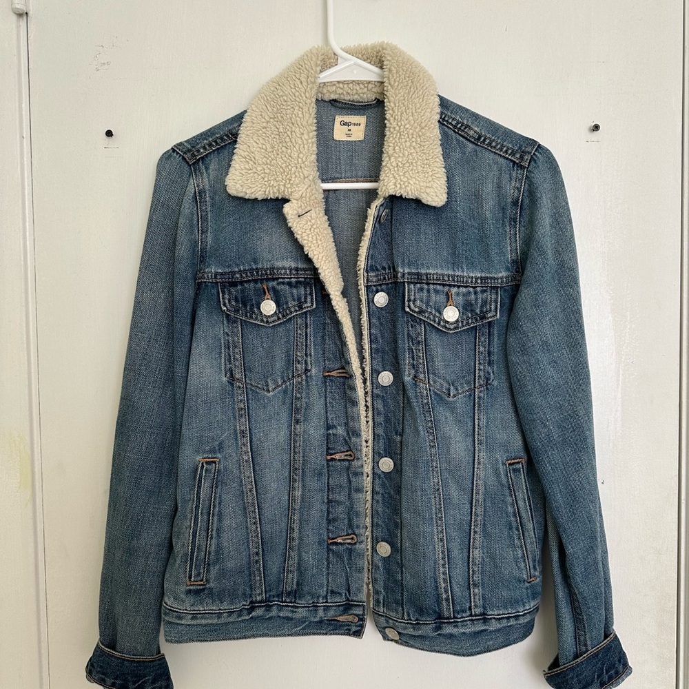 GAP Blue Denim Jacket with Cream Sherpa Collar